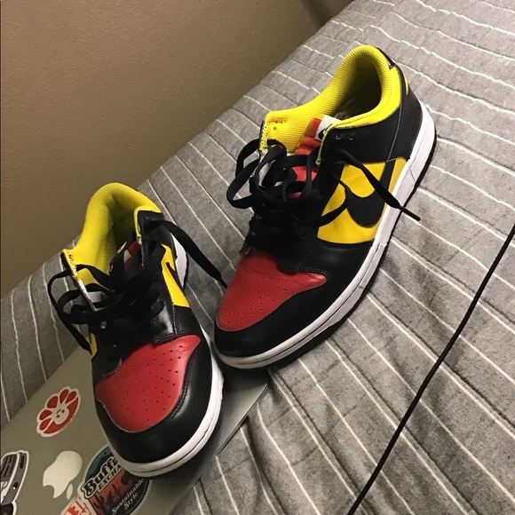 Darrell Dunks Nike - Picture 2 of 5